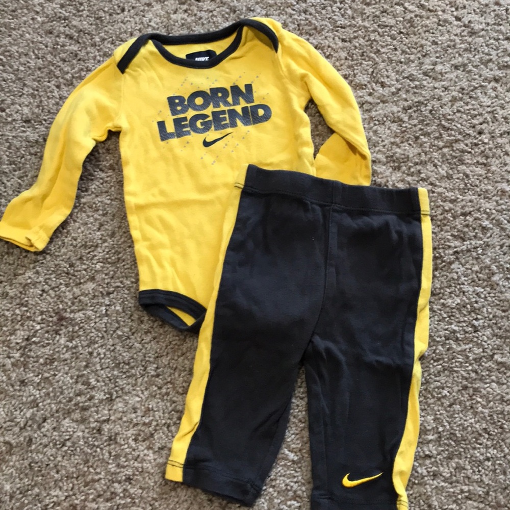 Nike 2 piece outfit